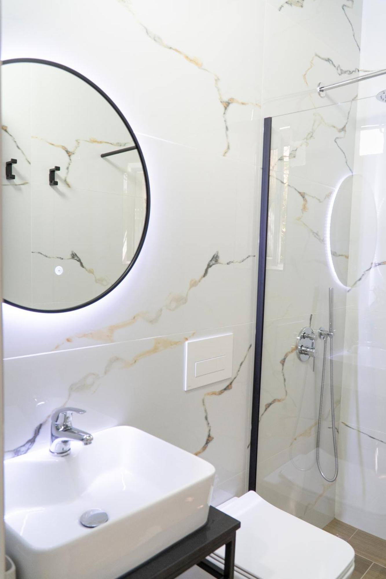 Ostria 2 Apartment Sarande Exterior photo